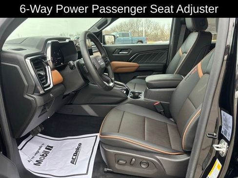 Certified 2025 GMC Canyon AT4 w/ Nightfall Edition image 11