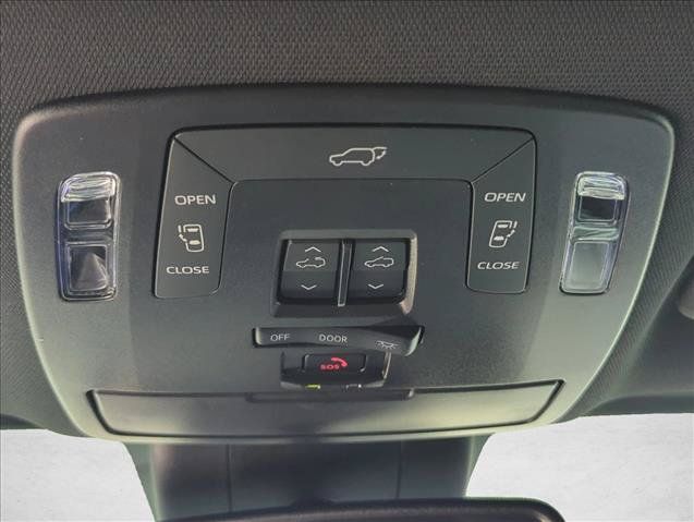 New 2026 Toyota Sienna XLE Woodland Edition AWD/4WD image 24