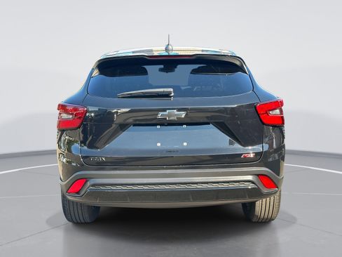 Used 2024 Chevrolet Trax RS image 6
