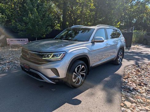 Used 2023 Volkswagen Atlas SEL AWD/4WD image 1