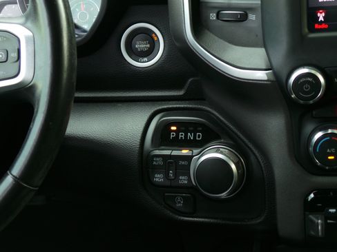 Used 2021 RAM 1500 Big Horn AWD/4WD image 14