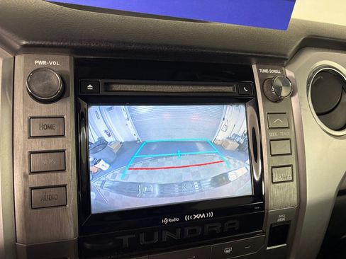 Used 2018 Toyota Tundra SR5 w/ SR5 Upgrade Package RWD image 19