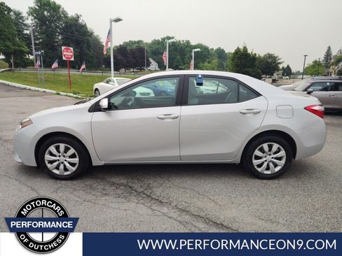 Used 2014 Toyota Corolla LE FWD image 6