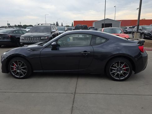 Used 2018 Subaru BRZ Limited w/ Performance Package RWD image 6