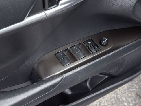 Certified 2023 Toyota Camry SE image 9