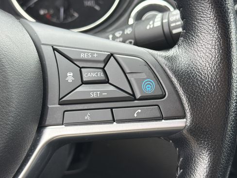 Used 2022 Nissan Rogue Sport SV w/ Technology Package AWD/4WD image 24