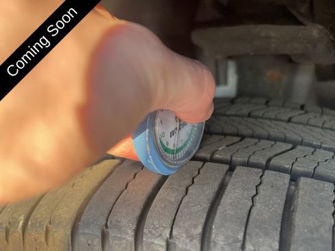 Used 2018 Jeep Compass Limited image 41