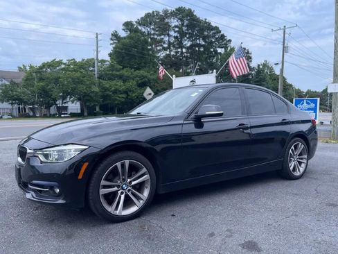Used 2016 BMW 328i xDrive Sedan AWD/4WD image 4