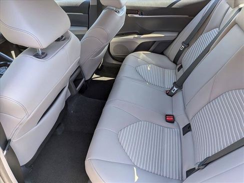 Used 2024 Toyota Camry SE FWD image 17