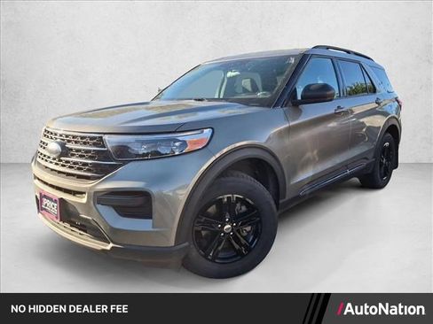 Certified 2020 Ford Explorer XLT AWD/4WD image 1