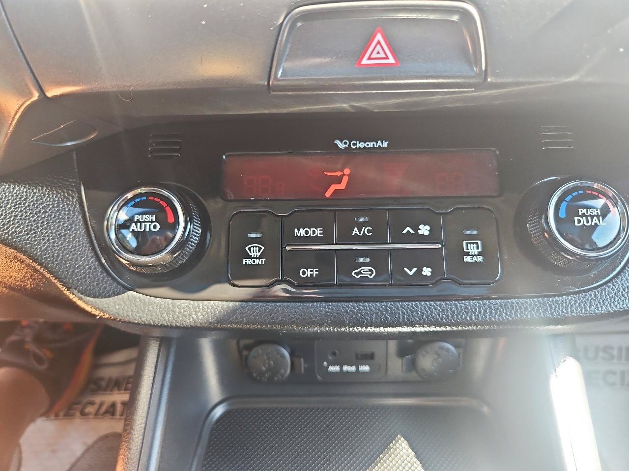 Used 2013 Kia Sportage SX w/ SX Premium Pkg AWD/4WD image 35