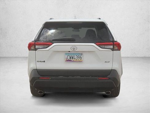 Used 2024 Toyota RAV4 XLE FWD image 7