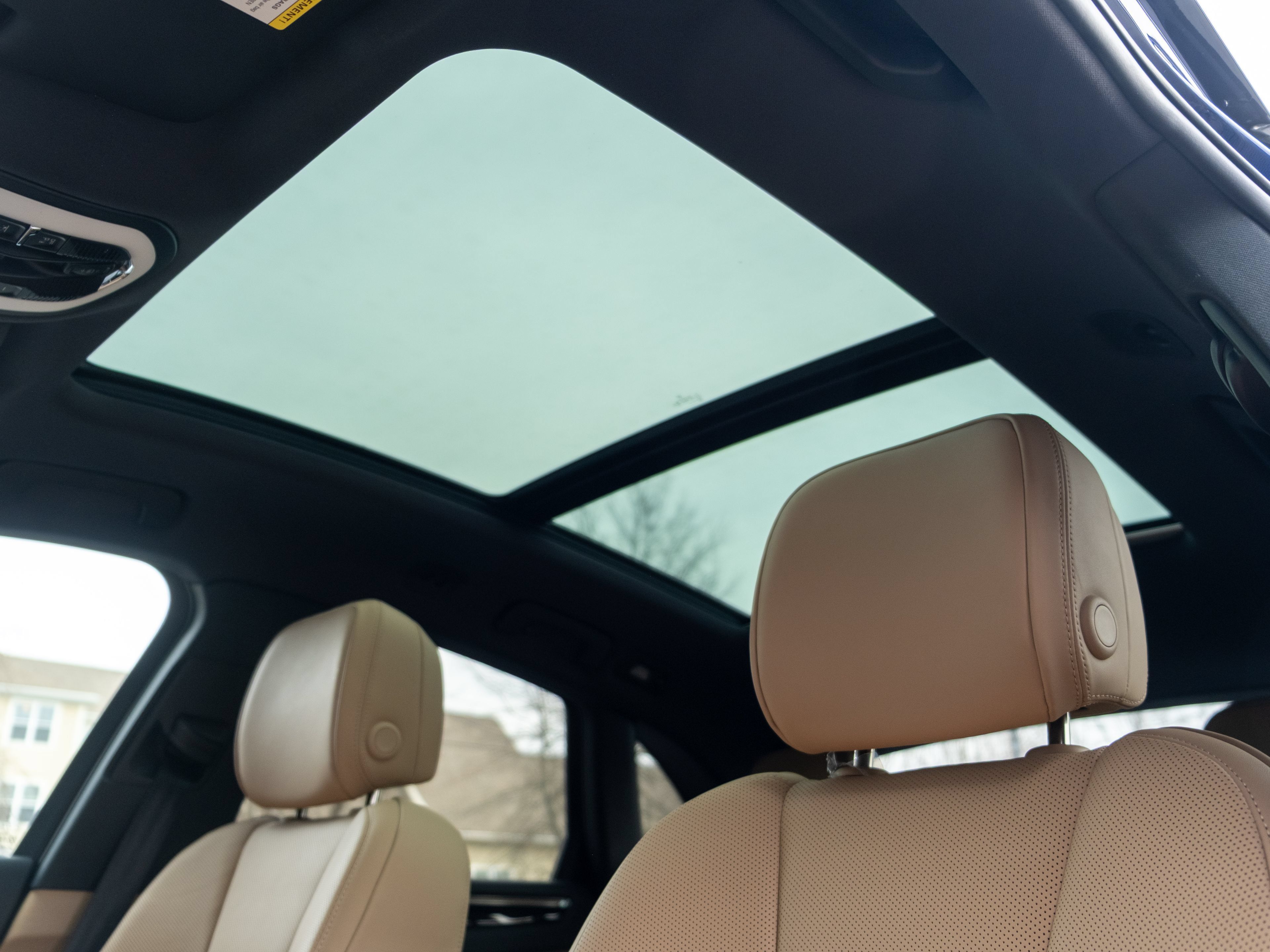 Certified 2026 Porsche Macan AWD/4WD image 36