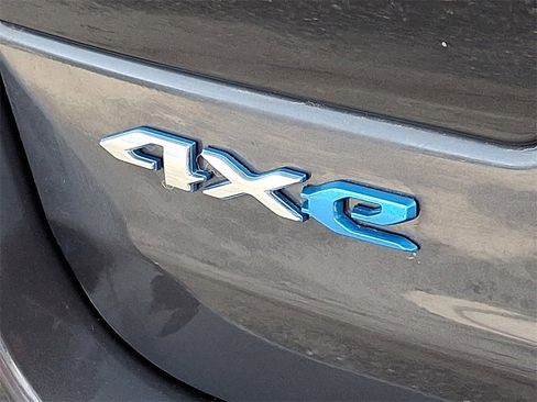 Used 2023 Jeep Grand Cherokee Summit w/ Advanced Protech Group IV image 28