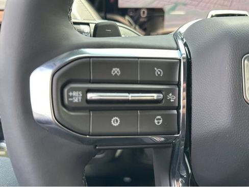New 2026 GMC Yukon XL Denali w/ Advanced Technology Package AWD/4WD image 33