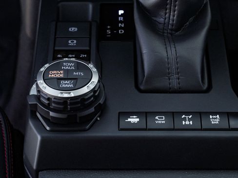 Certified 2025 Toyota Tacoma TRD Pro AWD/4WD image 39