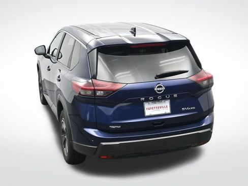 Used 2024 Nissan Rogue SV AWD/4WD image 28