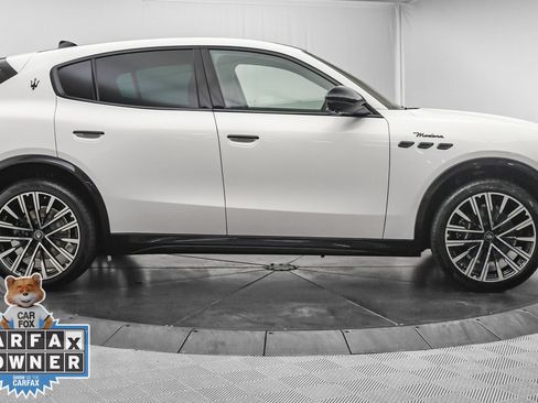 Used 2025 Maserati Grecale Modena AWD/4WD image 10