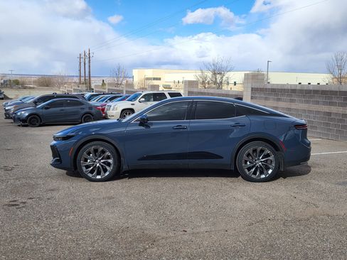 Certified 2025 Toyota Crown Limited w/ Advanced Technology Package image 2