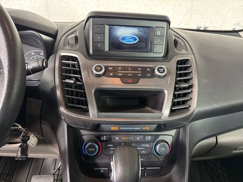 Used 2022 Ford Transit Connect XL FWD image 14
