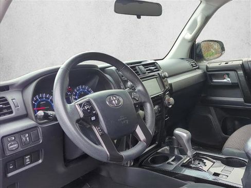 Used 2019 Toyota 4Runner TRD Off-Road image 6