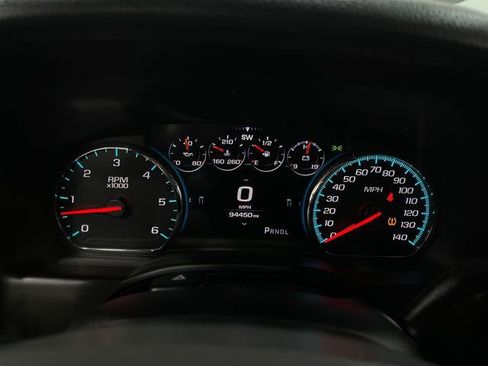 Used 2019 GMC Yukon XL Denali w/ Denali Ultimate Package image 24