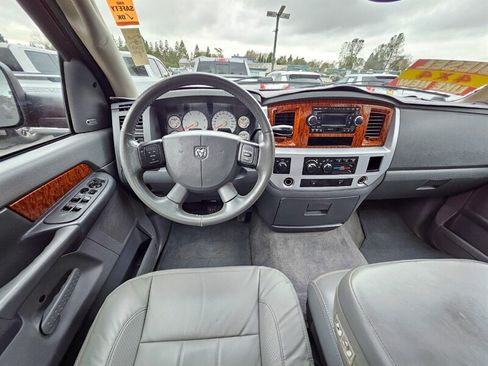Used 2006 Dodge Ram 2500 Truck Laramie AWD/4WD image 17