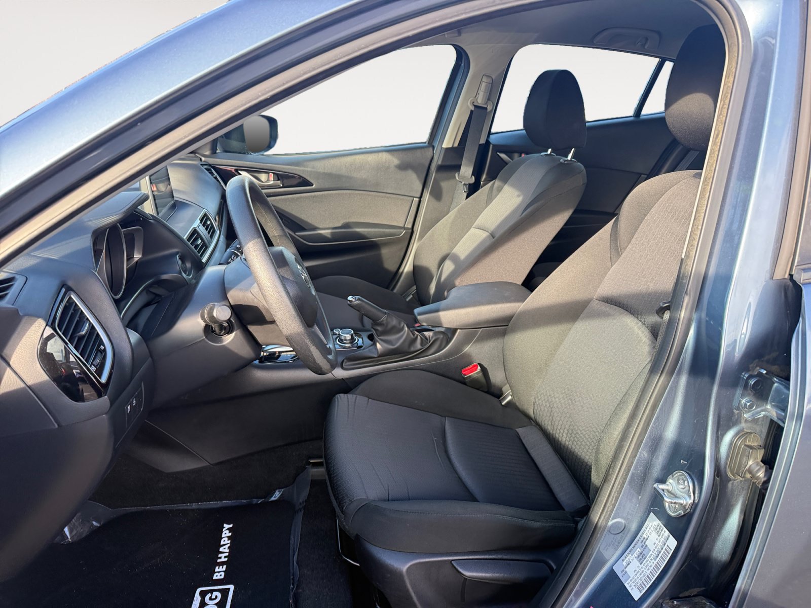 Used 2015 MAZDA MAZDA3 i Sport FWD image 10