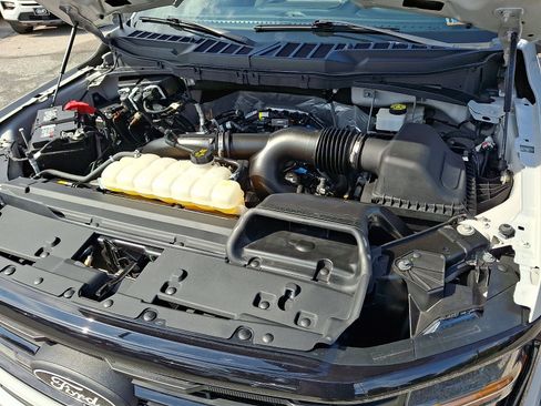 Certified 2024 Ford F150 XLT w/ Equipment Group 302A MID AWD/4WD image 31