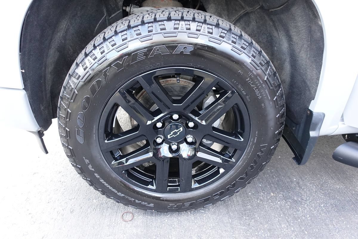 Used 2024 Chevrolet Silverado 1500 Custom w/ LPO, Dark Essentials Package AWD/4WD image 54