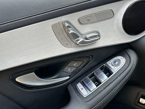 Certified 2022 Mercedes-Benz GLC 43 AMG 4MATIC image 15