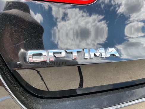 Used 2019 Kia Optima LX FWD image 29