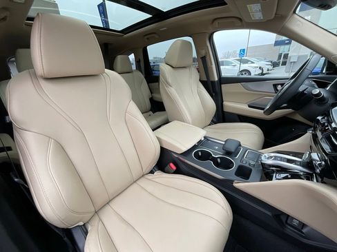 Used 2023 Acura MDX SH-AWD image 21
