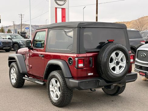 Used 2021 Jeep Wrangler Sport image 3