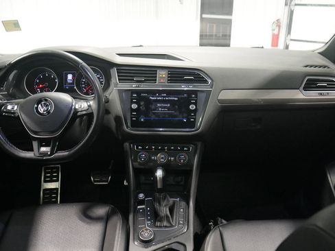 Used 2021 Volkswagen Tiguan SE R-Line image 20