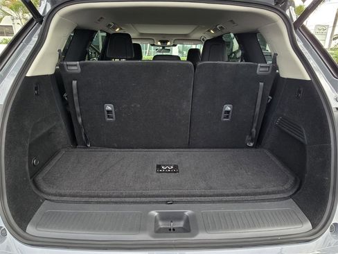 Certified 2026 INFINITI QX60 Luxe w/ Cargo Package image 10