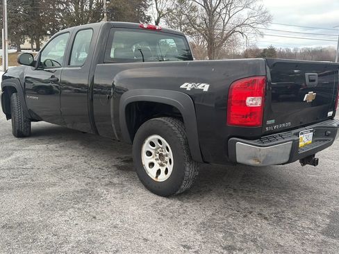 Used 2010 Chevrolet Silverado 1500 W/T image 11