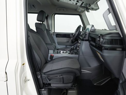 Used 2024 INEOS Grenadier Trialmaster Edition image 9