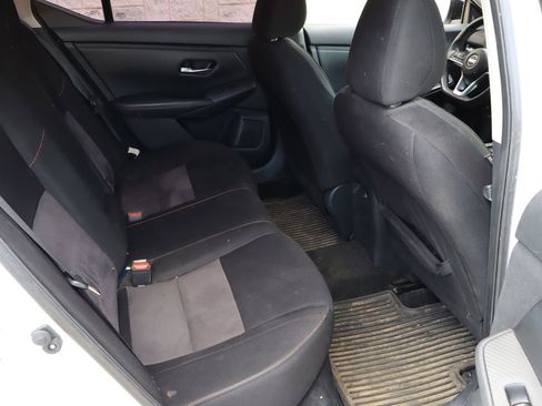Used 2022 Nissan Sentra SR w/ Midnight Edition FWD image 17