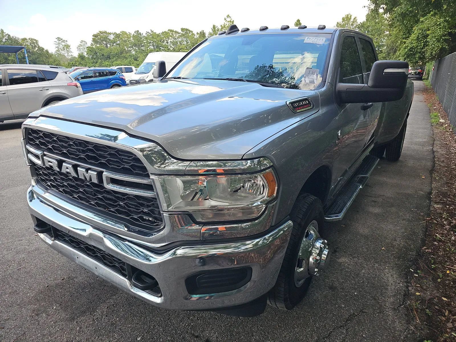Used 2024 RAM 3500 Tradesman w/ Chrome Appearance Group AWD/4WD image 1