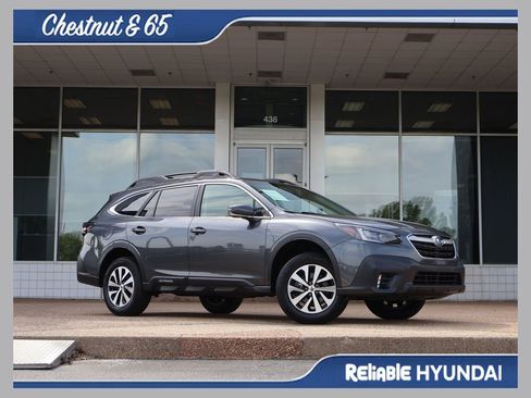 Used 2022 Subaru Outback Premium AWD/4WD image 1