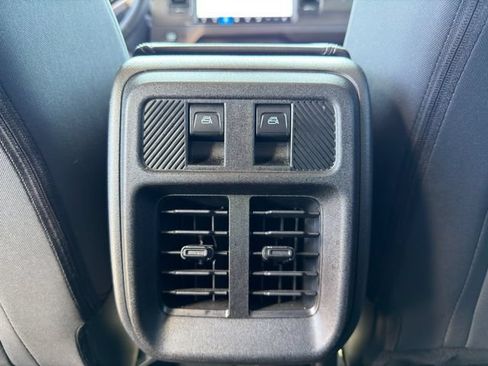 Used 2025 Ford Bronco Big Bend AWD/4WD image 16