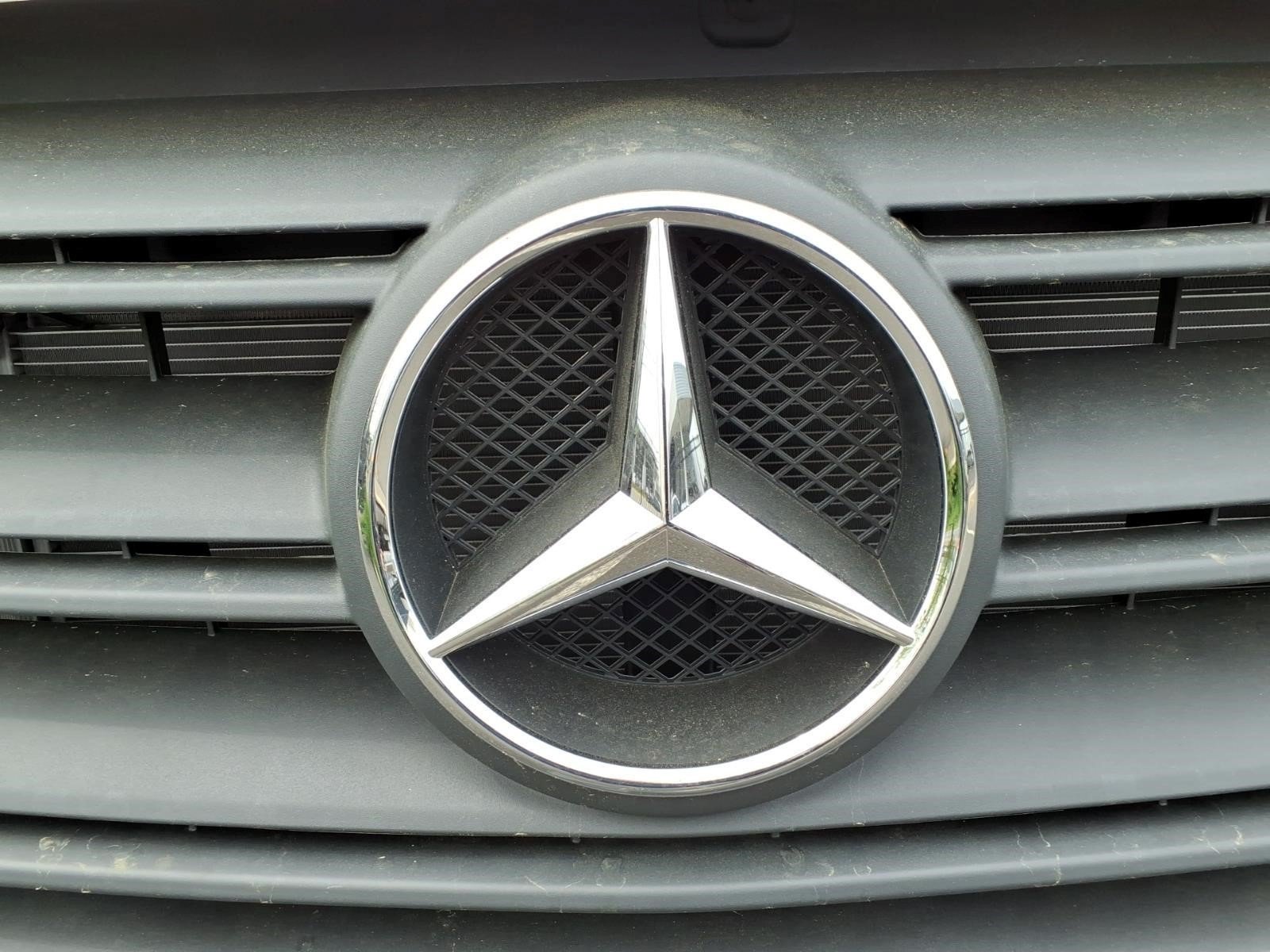 Used 2026 Mercedes-Benz Sprinter 2500 image 9