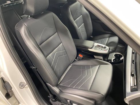 Certified 2024 BMW X1 xDrive28i w/ Technology Package image 18