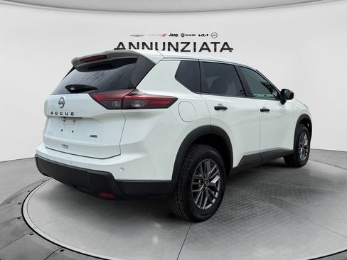 Certified 2024 Nissan Rogue S AWD/4WD image 5