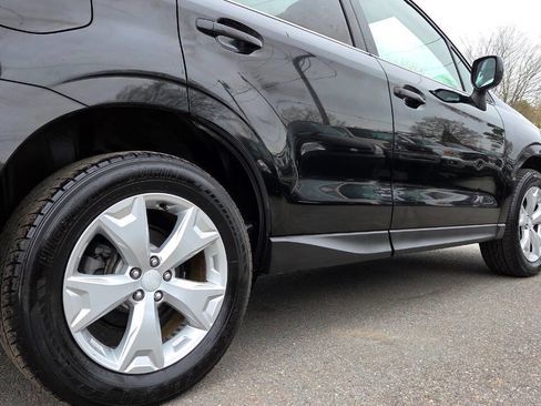 Used 2014 Subaru Forester 2.5i Limited AWD/4WD image 16