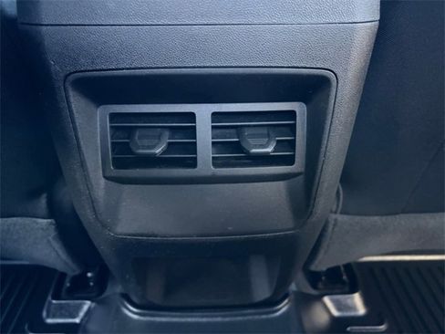 Used 2023 Chevrolet Colorado Trail Boss w/ Technology Package image 24