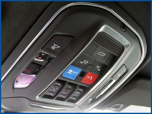 New 2025 Jeep Grand Cherokee Limited image 18