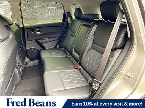 New 2026 Nissan Rogue Platinum image 14