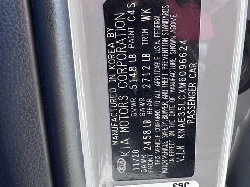 Used 2021 Kia Stinger GT image 45